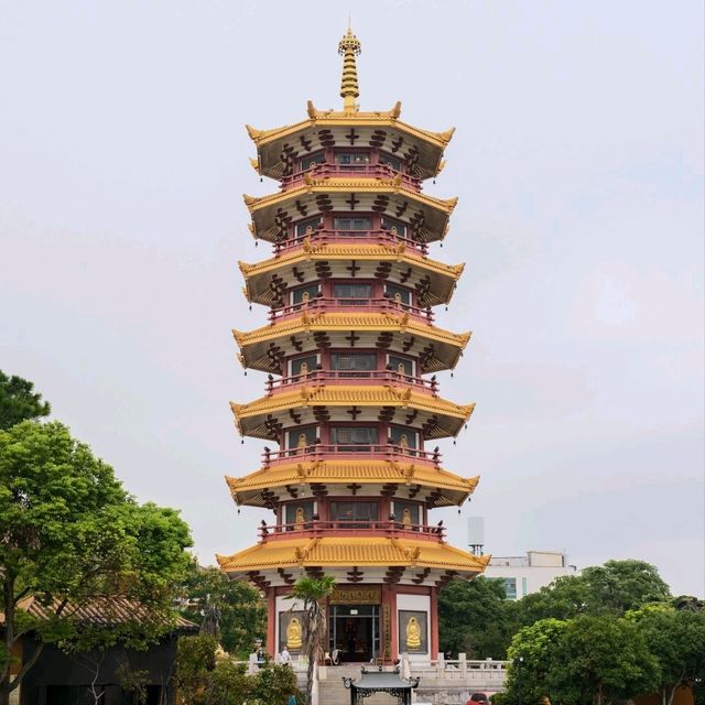 Historical Qibao Pagoda, Shanghai 🏯✨