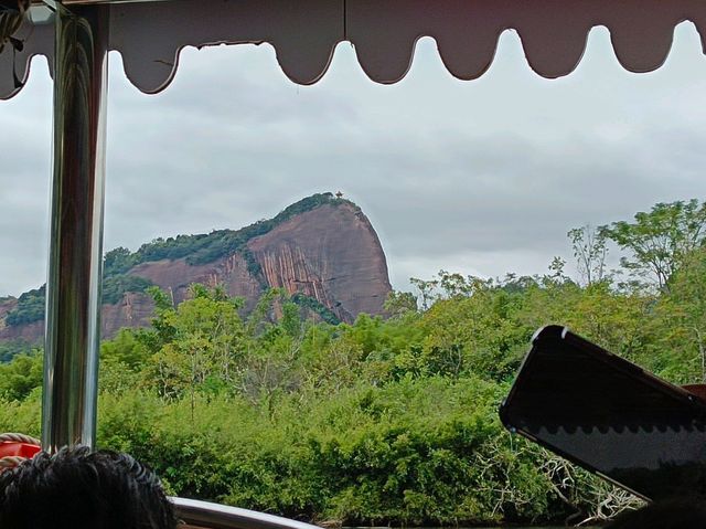 丹霞山奇幻地貌一日深度遊⛰️ 10月内地游