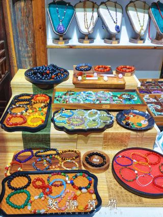 More than just autumn displays! The cultural heritage of Huangling is truly touching