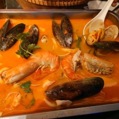 Greyhound Café Galleria (K11 Musea) User Photo