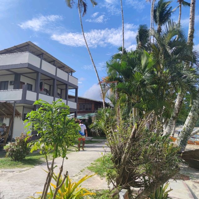 Ausan Beach Front Cottages, Port Barton