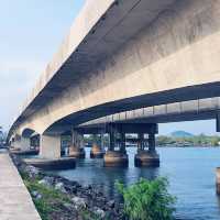 วิวอลังกาลที่สะพานสารสิน