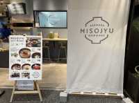 東京・押上。浅草のおみそ汁専門店『MISOJYU  東京ソラマチ店』で東京旅行朝ごはん。