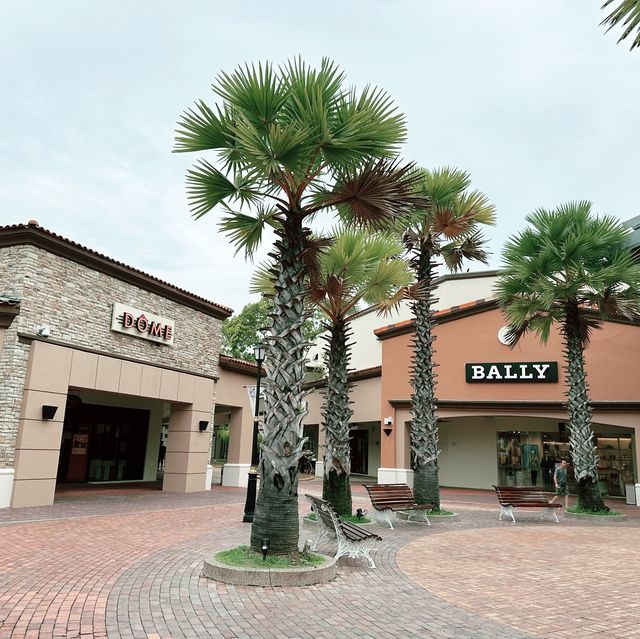 購物天堂新山Premium Outlets 