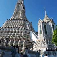 ชมพระปรางค์วัดอรุณฯ