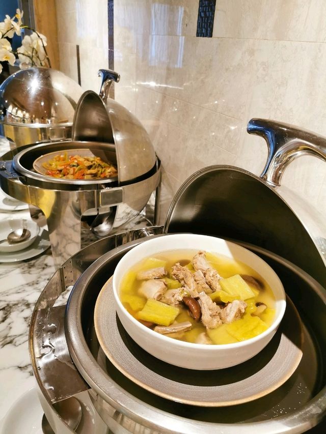 มื้อเช้าสุดฟิน ที่ iSanook Resorts & Sweet หัวหิน