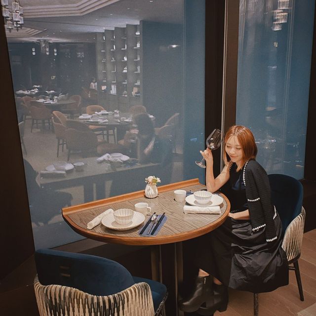 俯瞰香港夜景約會餐廳🍴