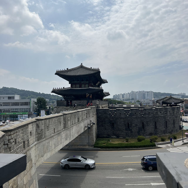 Hiked Over the Mighty Hwaseong Fortress!