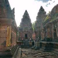 ปราสาทบันทายศรี 