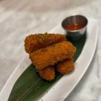 K11 新式泰國菜 ｜特色手打鮮蝦餅