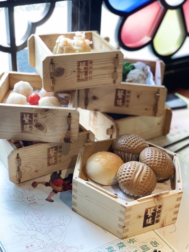 【深圳古色古香茶樓吃精美點心】