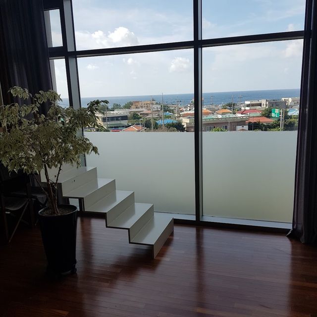 Bayhill Pool & Villa