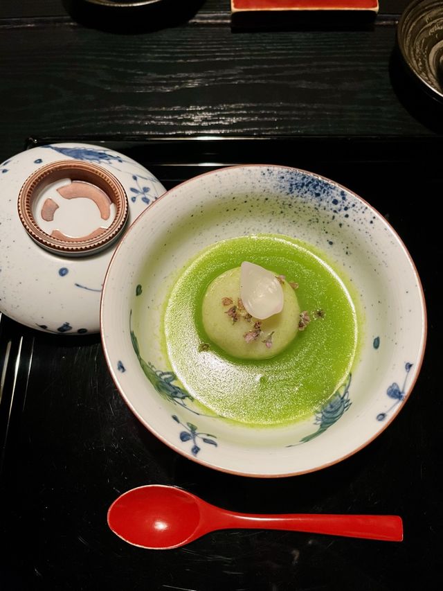 京都美食🍀200年歷史懷石料理老店個室春季晚餐