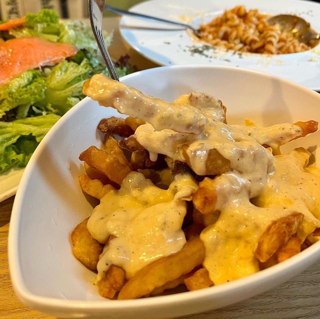 📍香港旺角｜AnyMomentCafé · 舒緩壓力好去處！旺角高質樓上Cafe！每樣Cafe餐點都好好食🤤