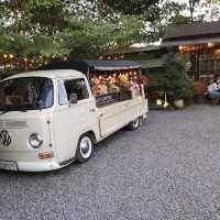 Rustic Market. An awesome hang out spot!!