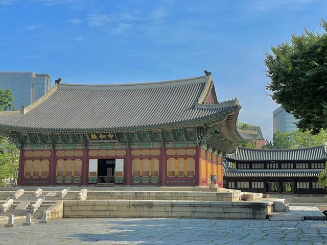 한국에서 느끼는 유럽감성, 덕수궁 배롱나무 명소 🌺