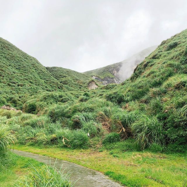 台北｜⛰️🌋♨️美麗的山區風景📍小油坑遊憩區 Xiaoyoukeng Recreation Area