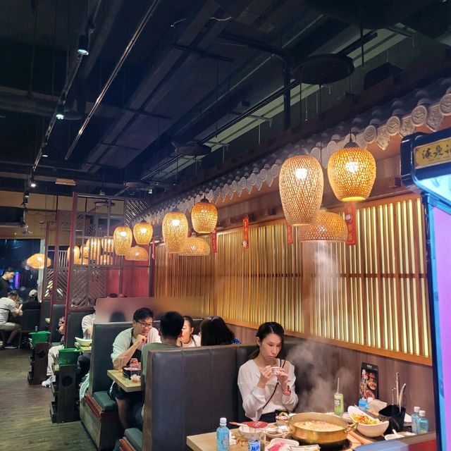 豐盛版無限時火鍋放題!!好多選擇!