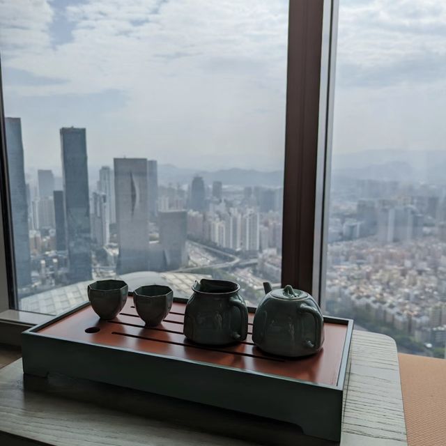 住宿+購物+娛樂！深圳柏悅酒店超級體驗！🏨🛍️🎉