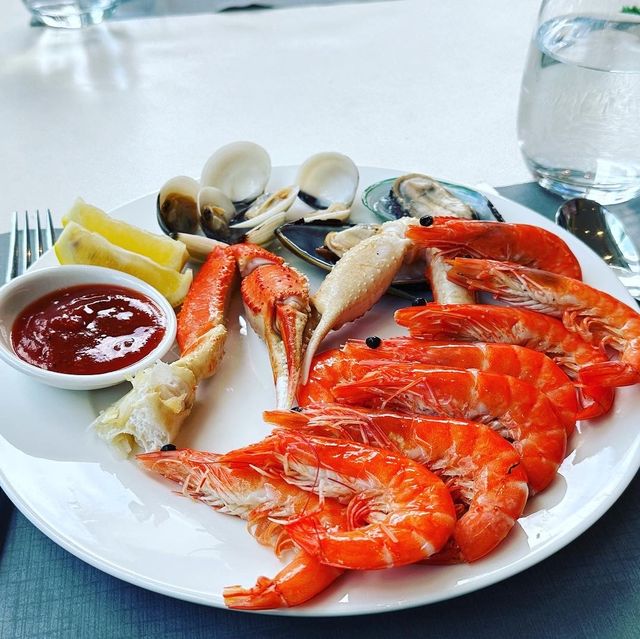 Conrad港麗酒店lunch buffet