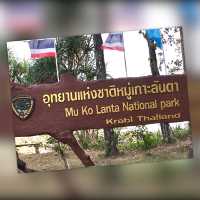 อุทยานแห่งชาติหมู่เกาะลันตา กระบี่