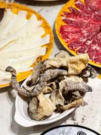 超人氣深圳現切牛肉火鍋