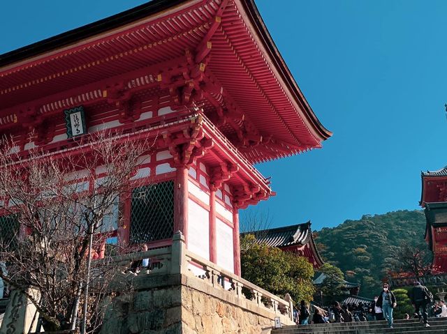 วัดคิโยะมิซุ 清水寺 หรือวัดน้ำใส 🍁⛩️