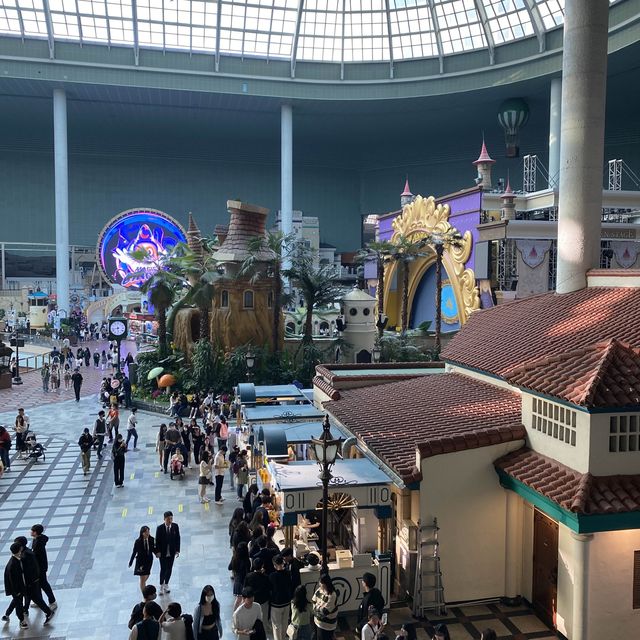 แต่งชุดนักเรียนย้อนวัยที่ Lotte world 🇰🇷