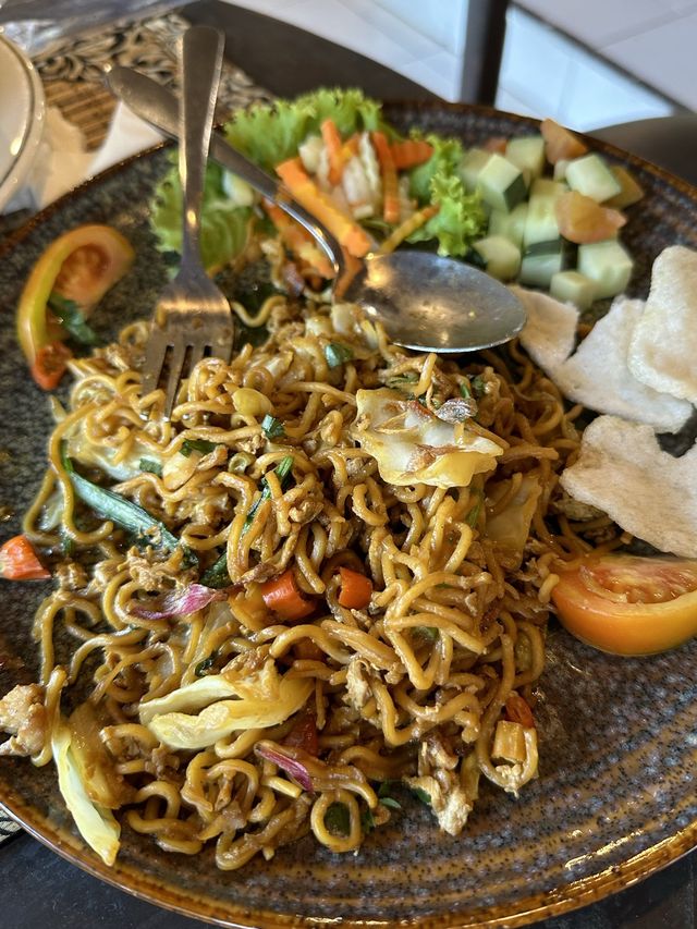 Mini Zoo in Restaurant