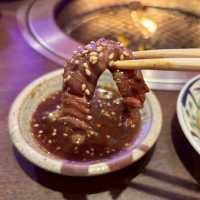 【大阪・東梅田】新鮮さ調理に自家製ダレにこだわった焼肉店「黒毛和牛とホルモン 焼肉でっせ」