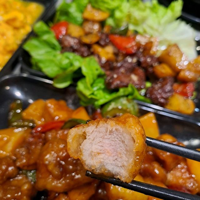 溫馨雞煲家常菜