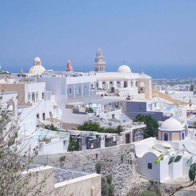 Santorini 最大的鎮 — Fira