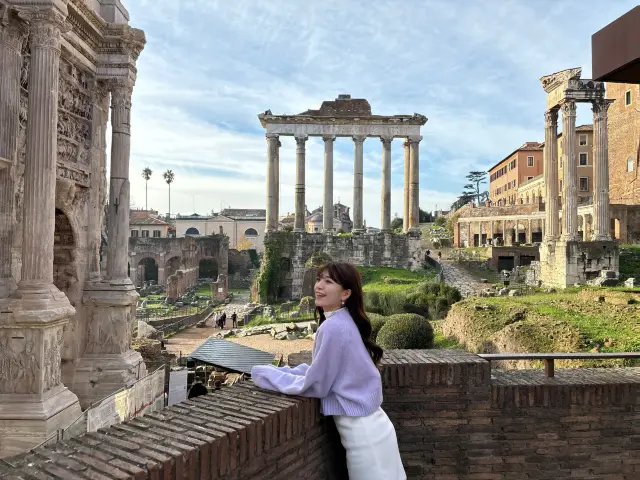 입장하지 않아도 경관을 볼 수 있는 포로 로마노🇮🇹❤️