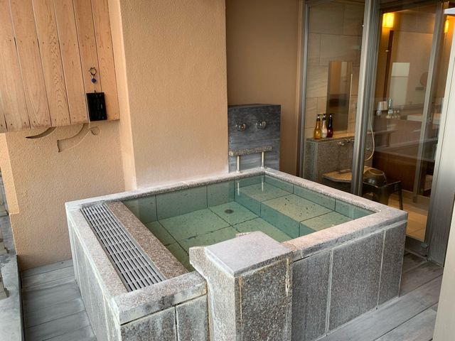 「稻取溫泉稻取莊酒店：露天浴池，舒適設施，口碑佳」