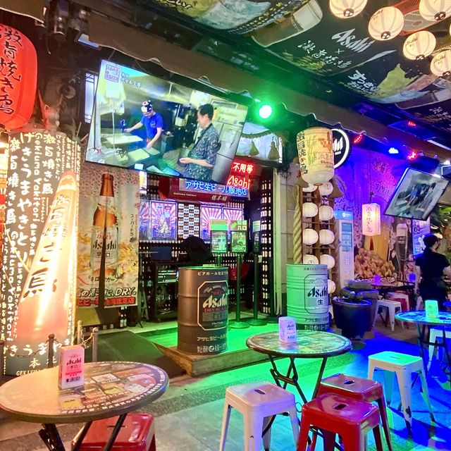 超適合聊天喝酒的宵夜場-激旨燒鳥 超適合聊天喝酒的宵夜場-激旨燒鳥