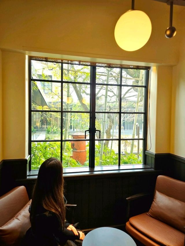 【京都/過去に繋がる特別なホテル】ホテルのあちこちで八坂の搭が見えるラグジュアリーホテル✨️🫖