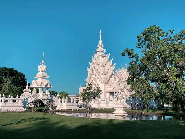 Chiang Rai White Temple 🤍