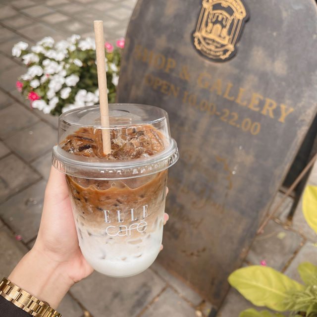 𝑬𝑳𝑳𝑬 𝑪𝒂𝒇𝒆 𝑷𝒂𝒕𝒕𝒂𝒚𝒂 🥐