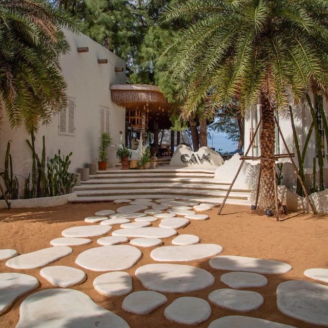 🧀Cave Beach Club