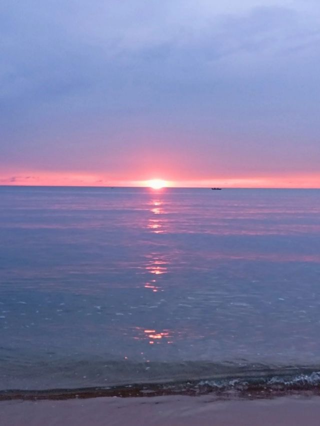 คิดถึงทะเล นึกถึง หาดวงศ์อมาตย์ 