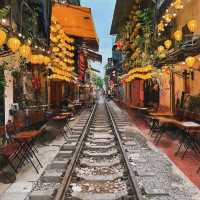 Hanoi Street Train 🚆🚂