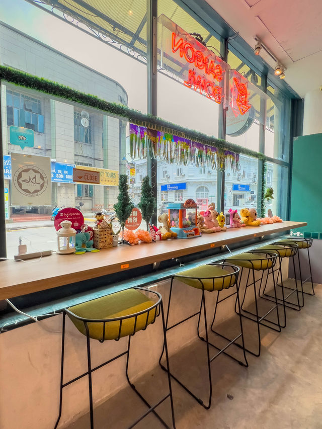 Pho Real: Saigon Bowl on Beach Street 