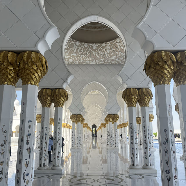 【UAE/アブダビ】現代モスクの最高峰✨