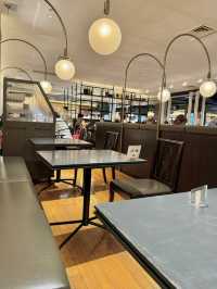 【京都】京都では少ない夜のアフタヌーンティーがいただける 『Sir Thomas LIPTON ティーハウス』