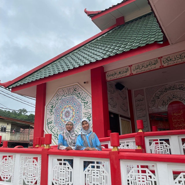 beautiful chinese architectural mosque