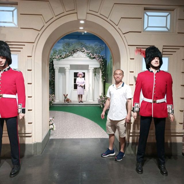 Finally, we can meet our idols