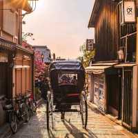 Explore Kyoto City Streets 🚶‍♂️✨