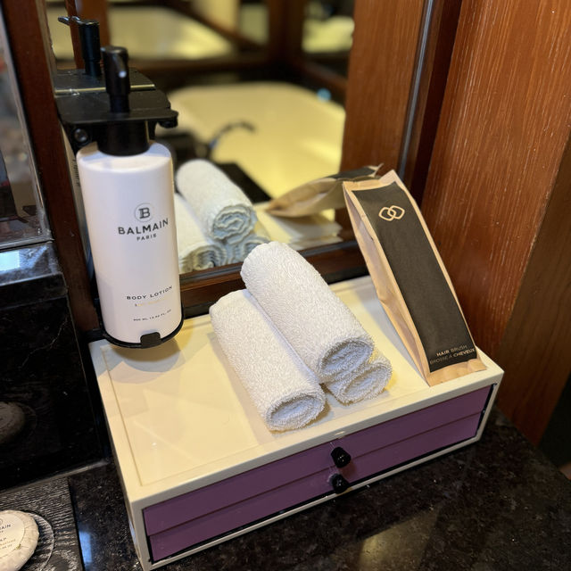 Pet-friendly Luxury Resort with Fish Spa in Sentosa Island!