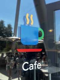 Trải nghiệm Google Store và Google Cafe