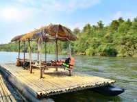 ที่พักริมแม่น้ำล่องแพเปียกชมธรรมชาติ กาญจนบุรี